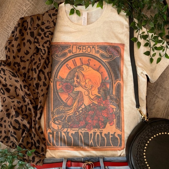 The House Of Gentry Tops - COMMENT for RESTOCK! 🚨✨ Guns N Roses Graphic Tee